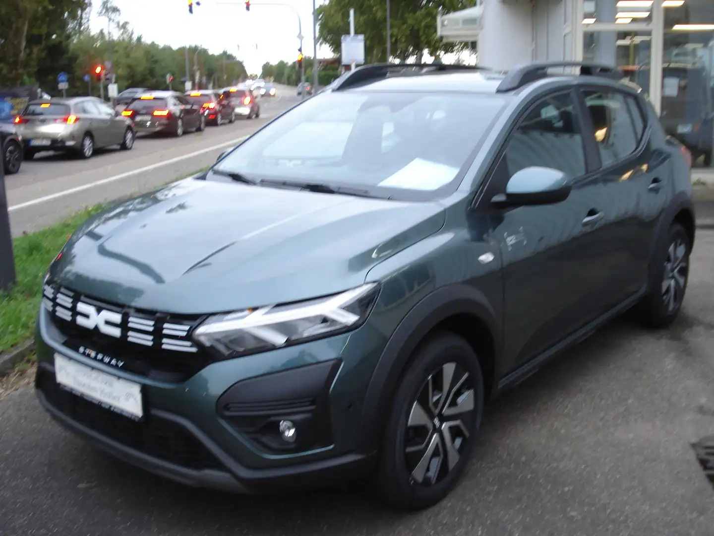 Dacia Sandero Stepway Expression  Navi Sitzheizung Klimaautomati Grün - 2