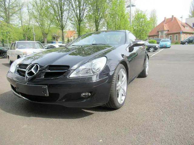 Mercedes-Benz SLK 350 7G-TRONIC