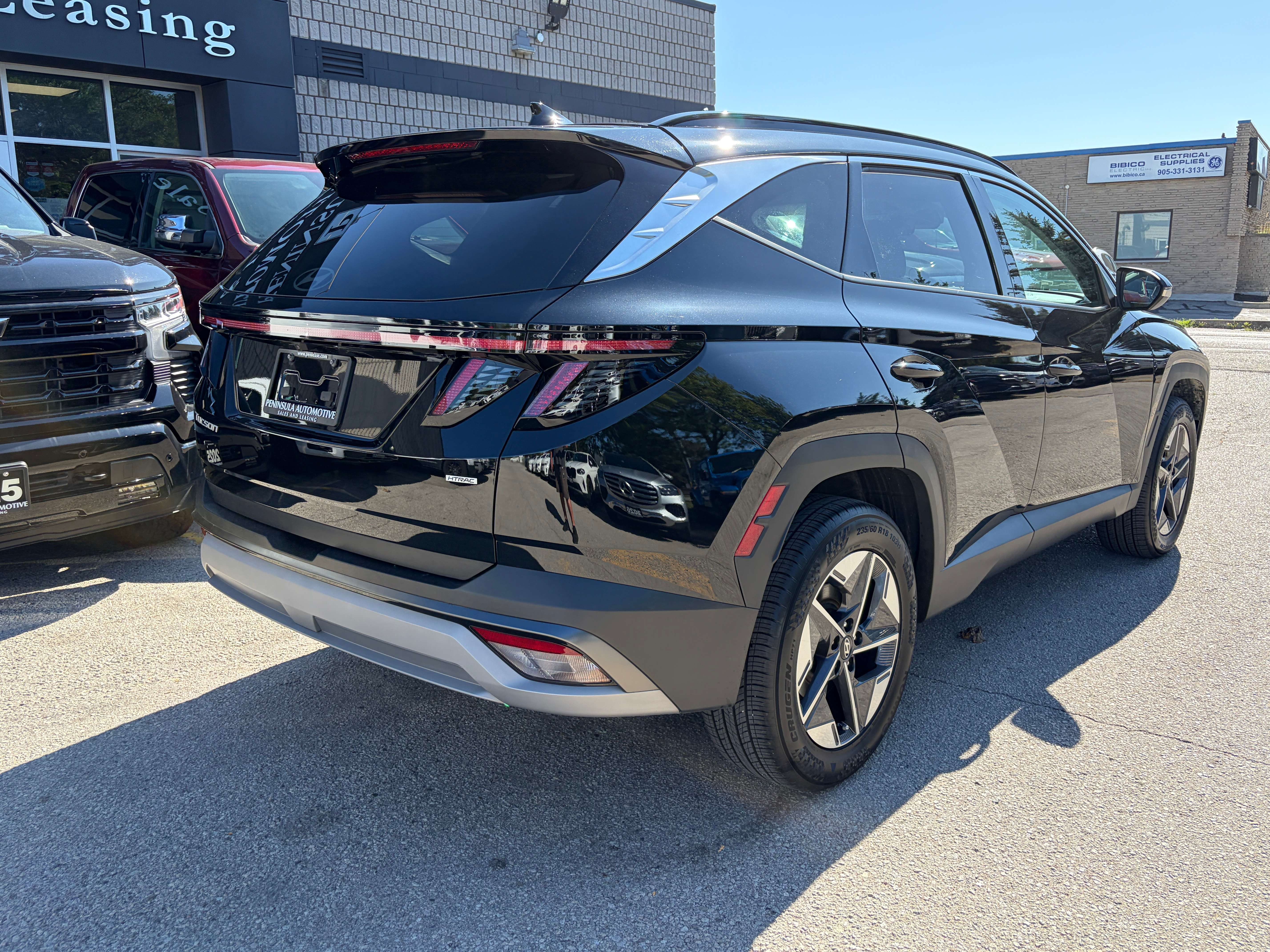 2025 Hyundai Tucson PREFERRED WITH TREND PACKAGE,LEATHER,PANOROOF,NAV — снимка 1
