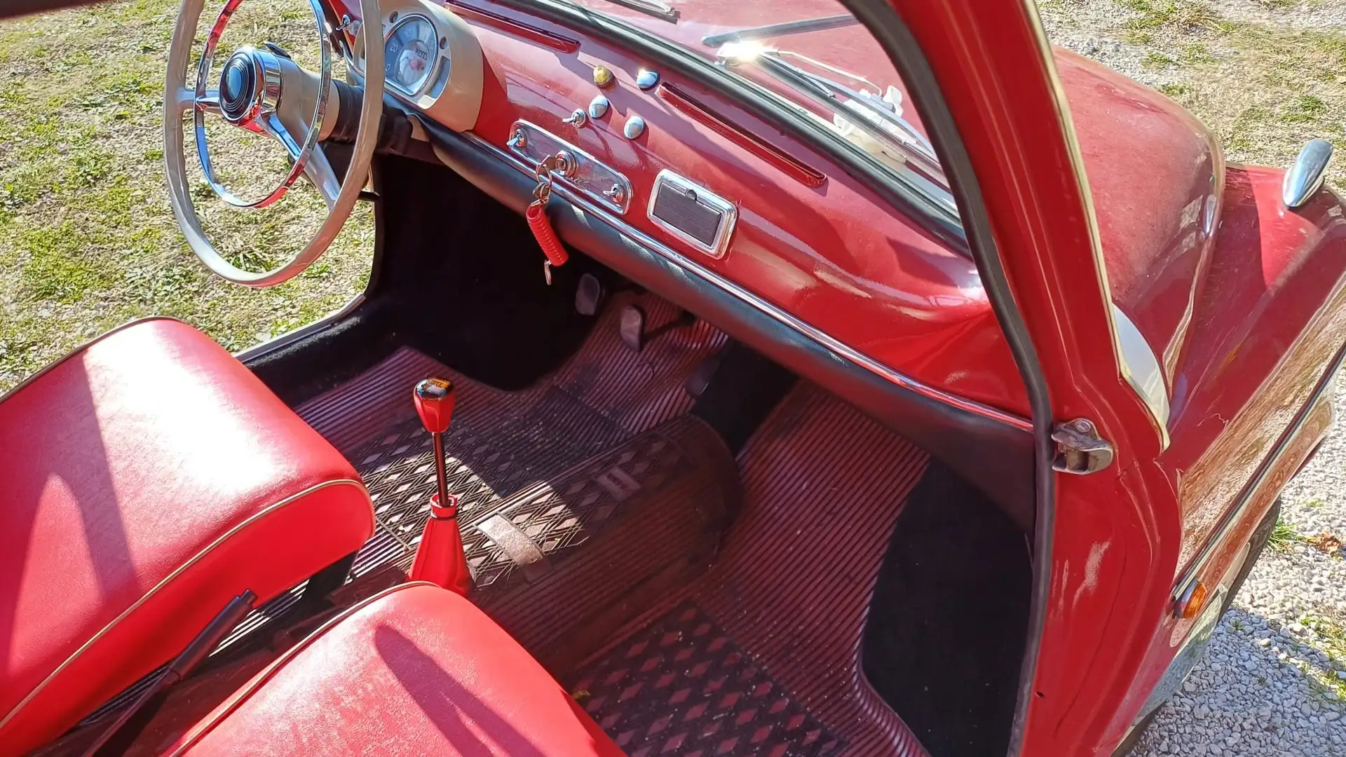 Fiat 600 Red - 2