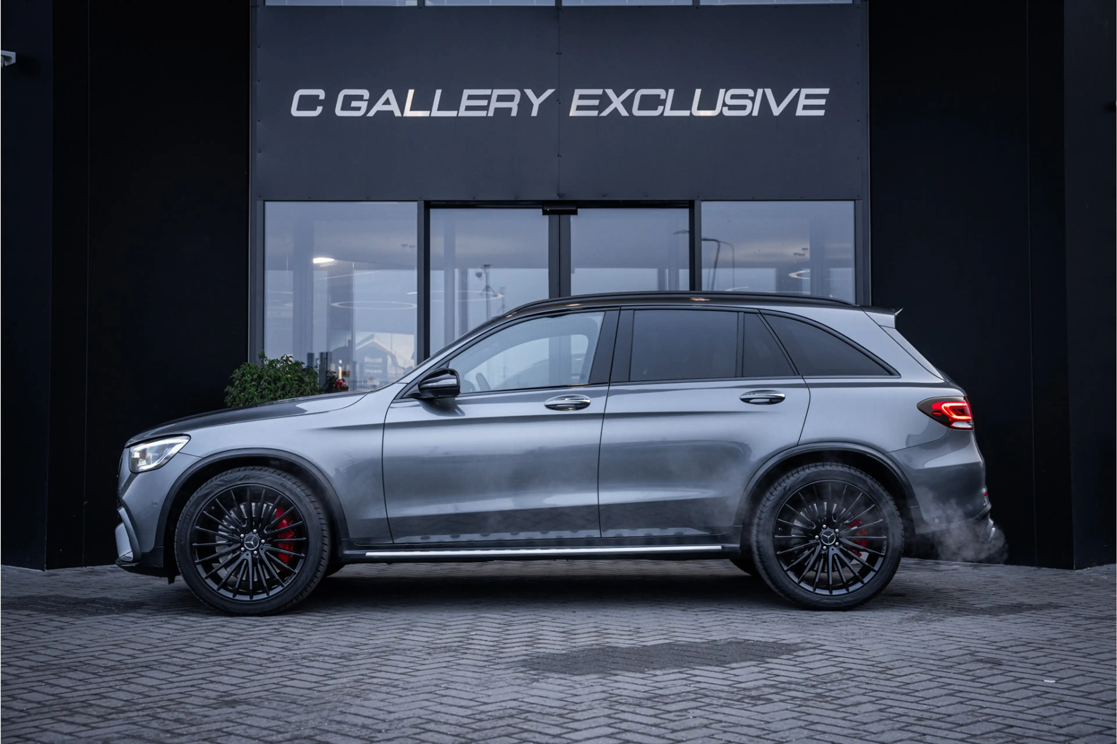 Mercedes-Benz GLC 63 AMG S 4MATIC+ - Panorama | Burmester | Carbon | Memory — photo 4