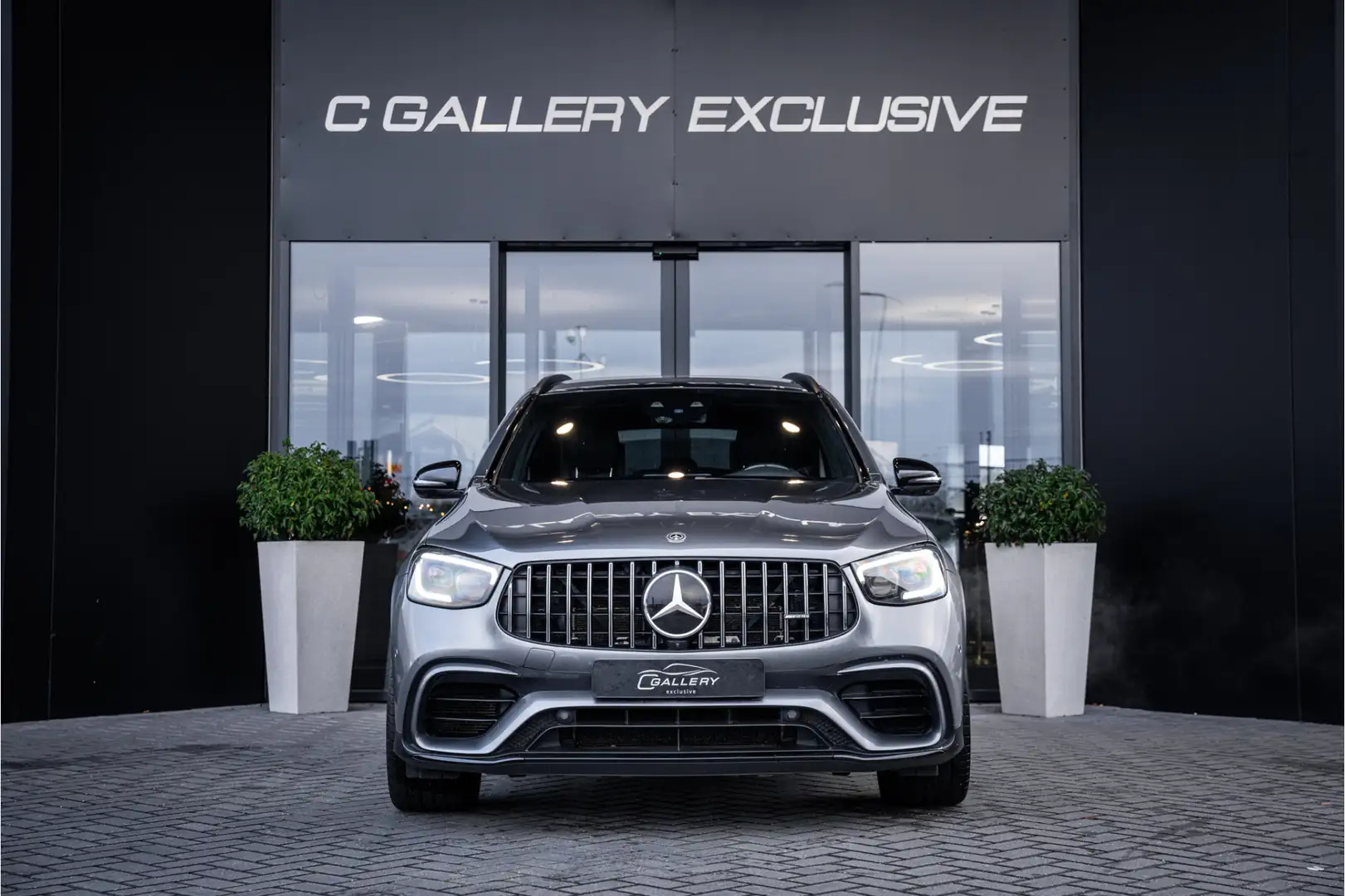 Mercedes-Benz GLC 63 AMG S 4MATIC+ - Panorama | Burmester | Carbon | Memory Grijs - 2