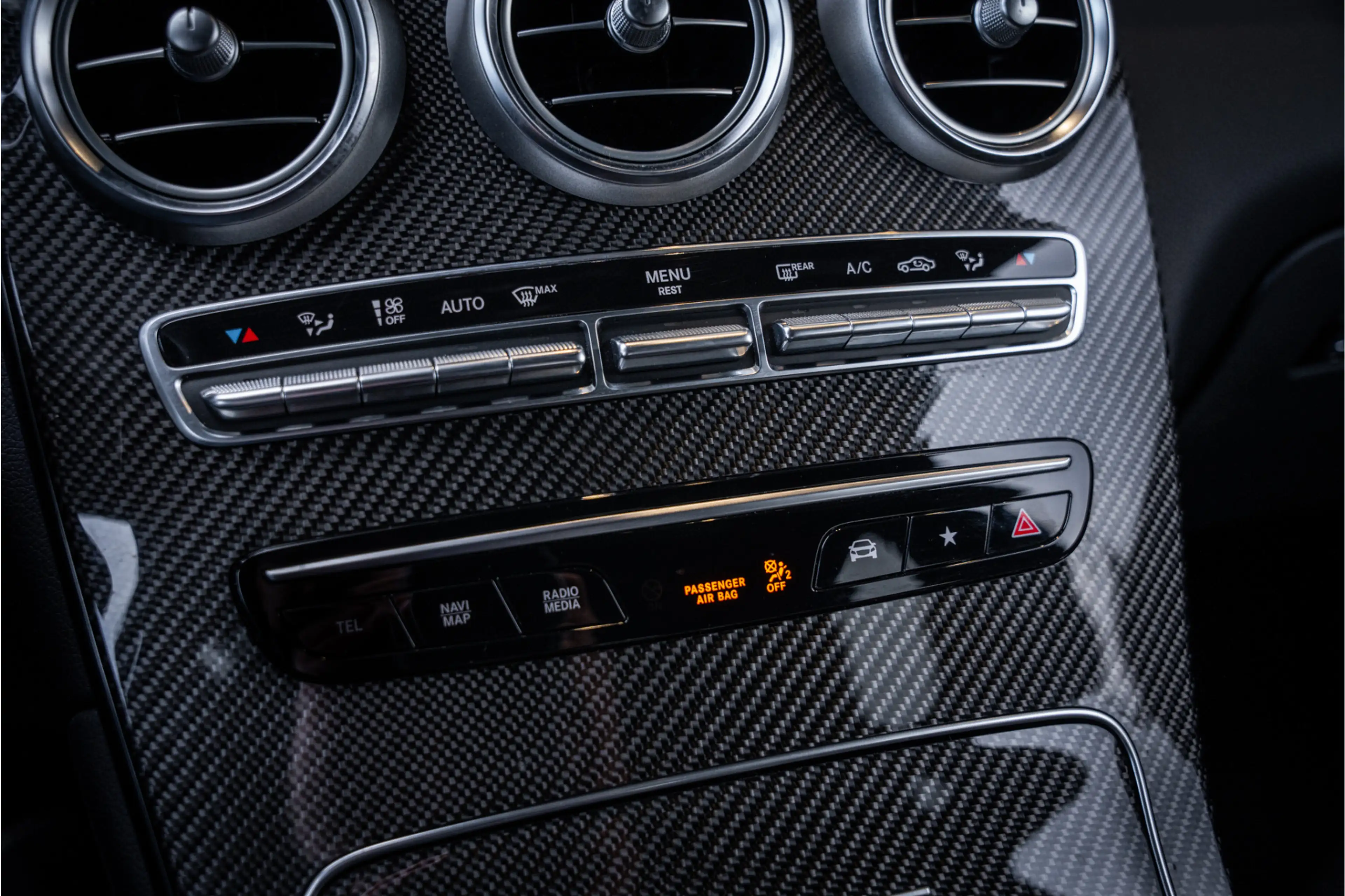 Mercedes-Benz GLC 63 AMG S 4MATIC+ - Panorama | Burmester | Carbon | Memory — photo 21