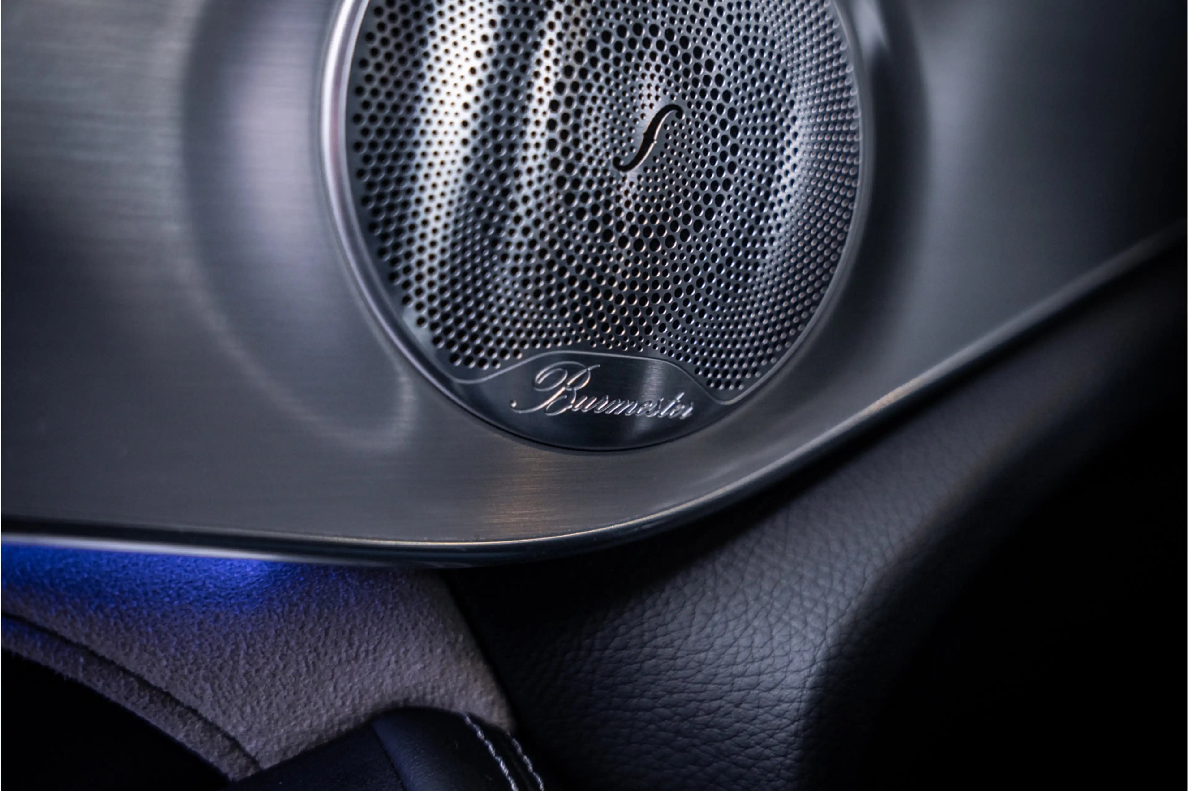 Mercedes-Benz GLC 63 AMG S 4MATIC+ - Panorama | Burmester | Carbon | Memory — photo 36