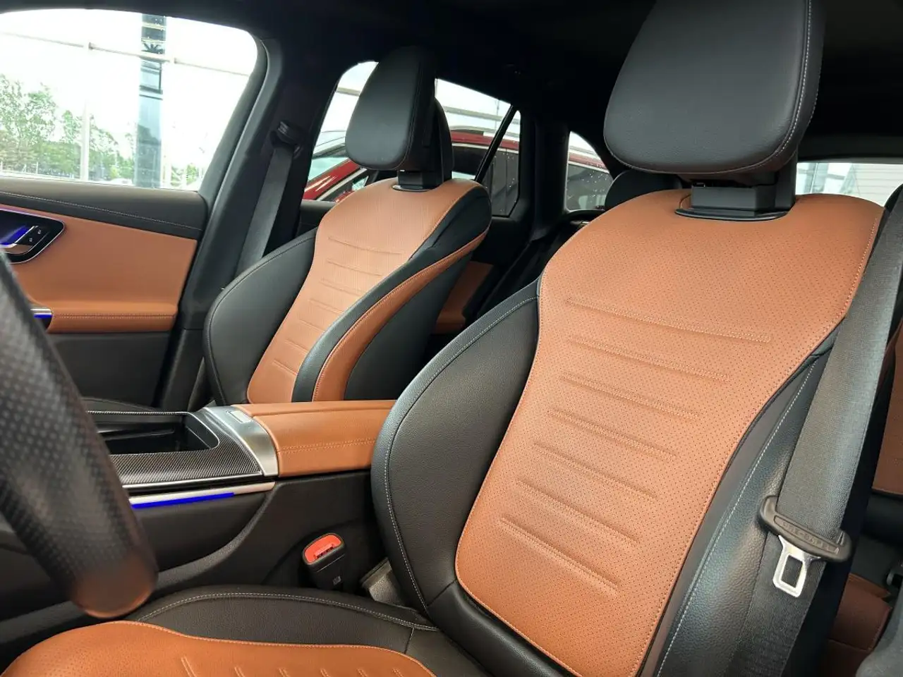 Mercedes-Benz GLC photo Mercedes-Benz GLC