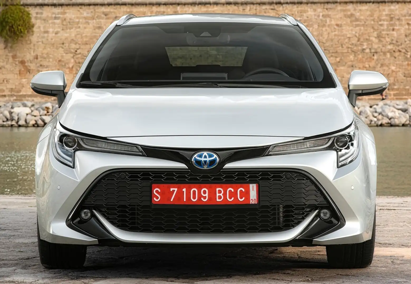 Toyota Corolla Touring Sports 125H Style - 2
