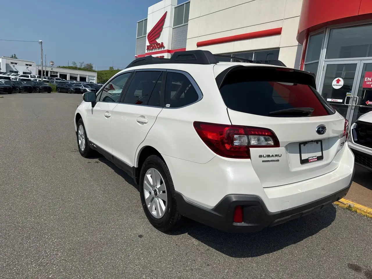 Subaru OUTBACK photo Subaru OUTBACK
