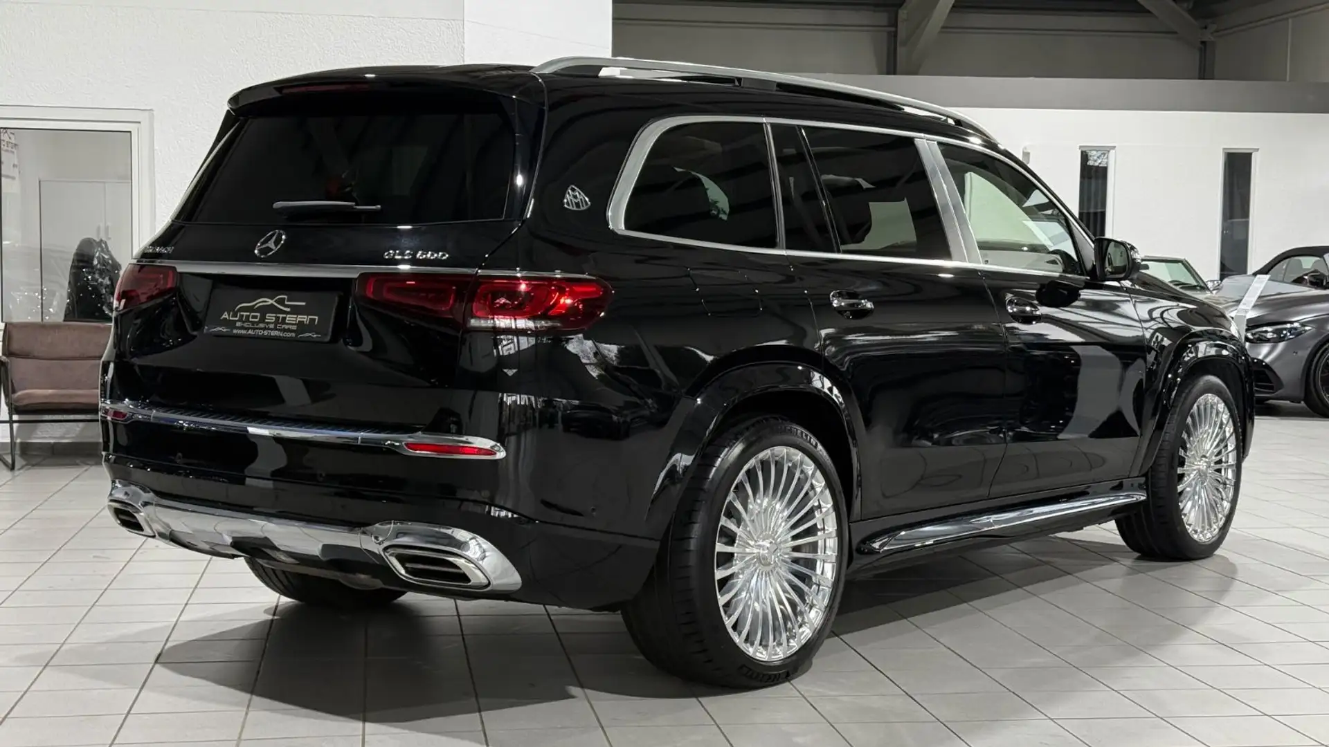벤츠 GLS-클래스 600 2023 검정 사진 5