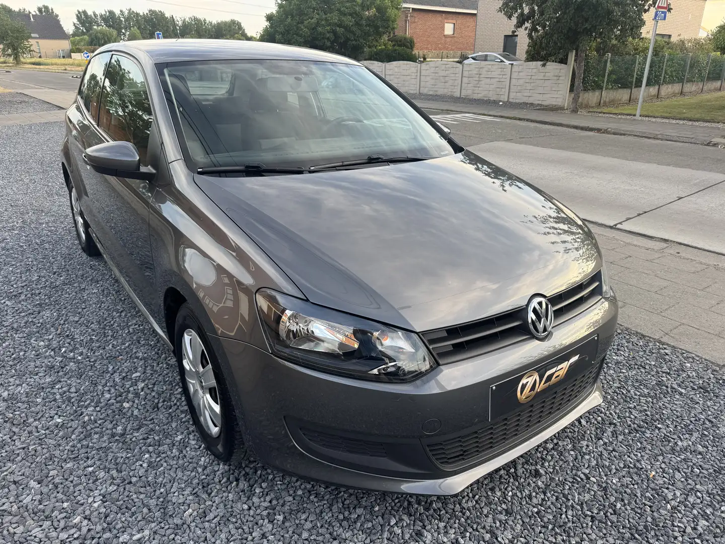 Volkswagen Polo 1.4i Trendline DSG. CLIM/BOITE AUTO/GARANTIE 12 MO Grijs - 2