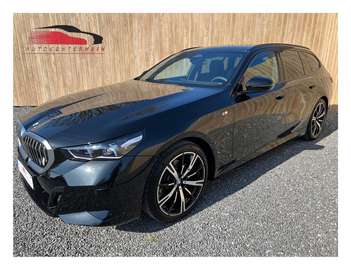 Touring 520iA M SPORT  ALS NIEUW !!