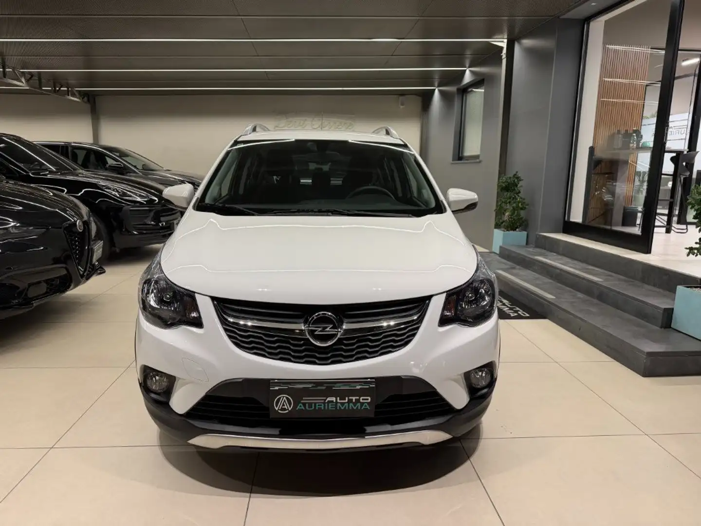 Opel Karl 1.0 ROCKS UNICOPROPRIETARIO Bianco - 2