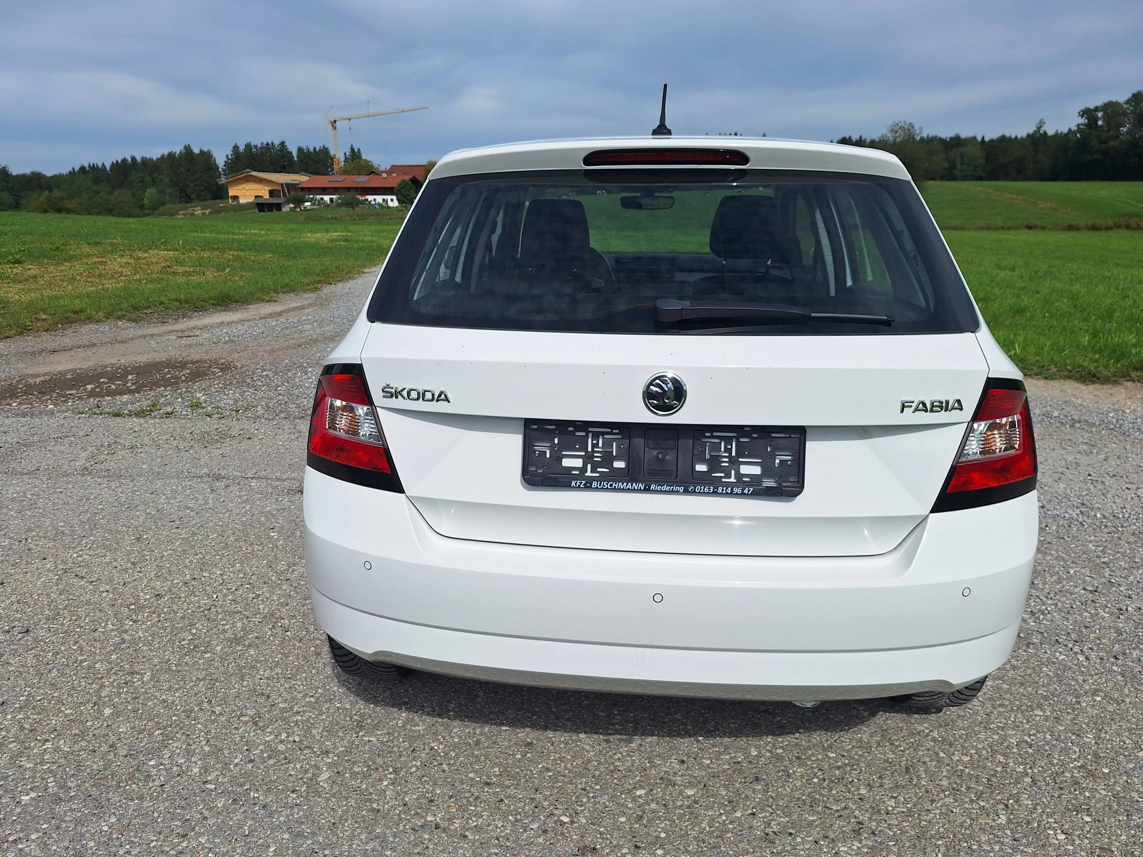 Skoda Fabia Style 1,2 TSI, Model 2017, Klima, Alu, PDC, TÜV-neu — photo 5