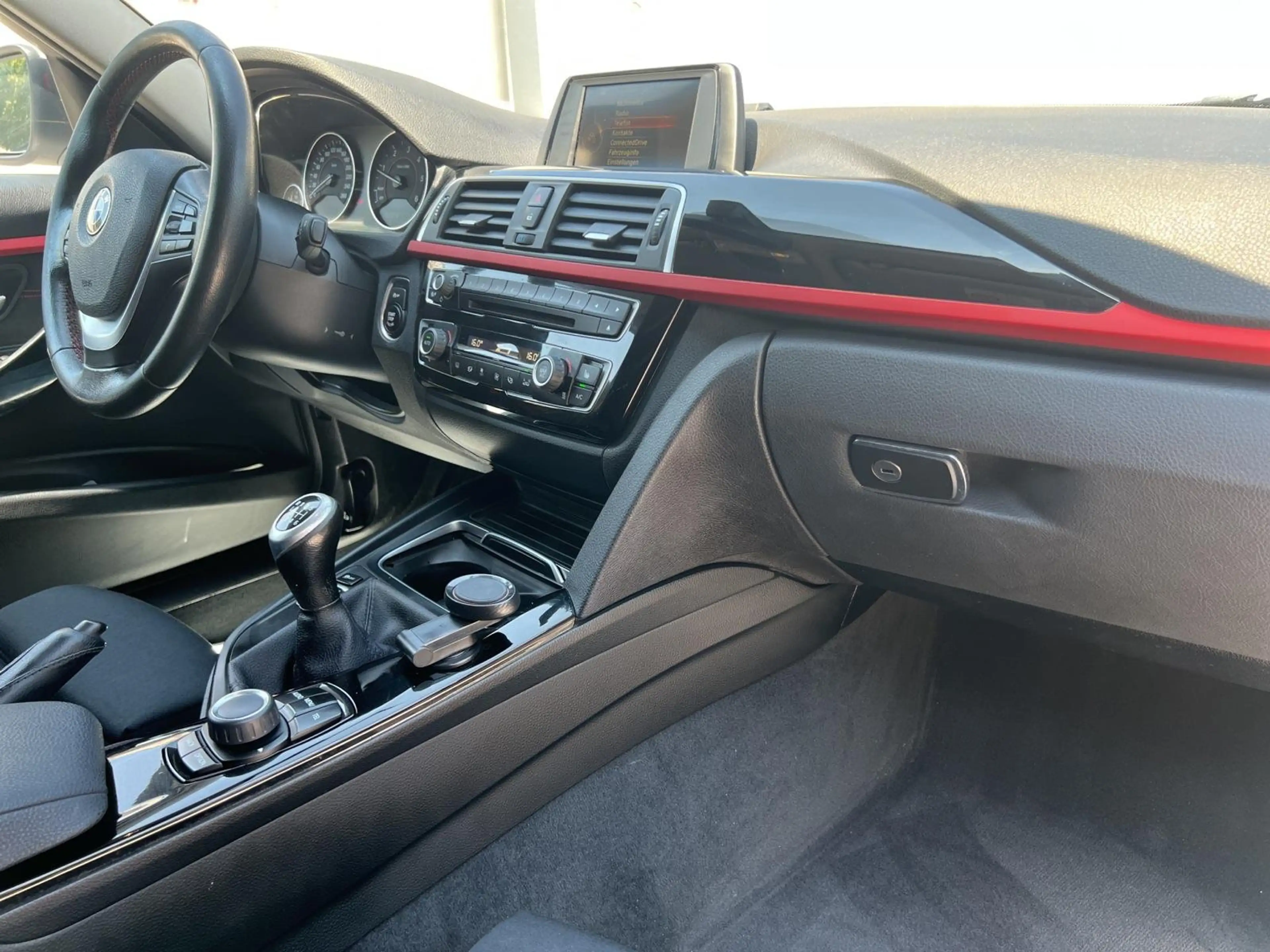 BMW 316 Sportsitze + Tempomat + Sitzheizung + LED — photo 12