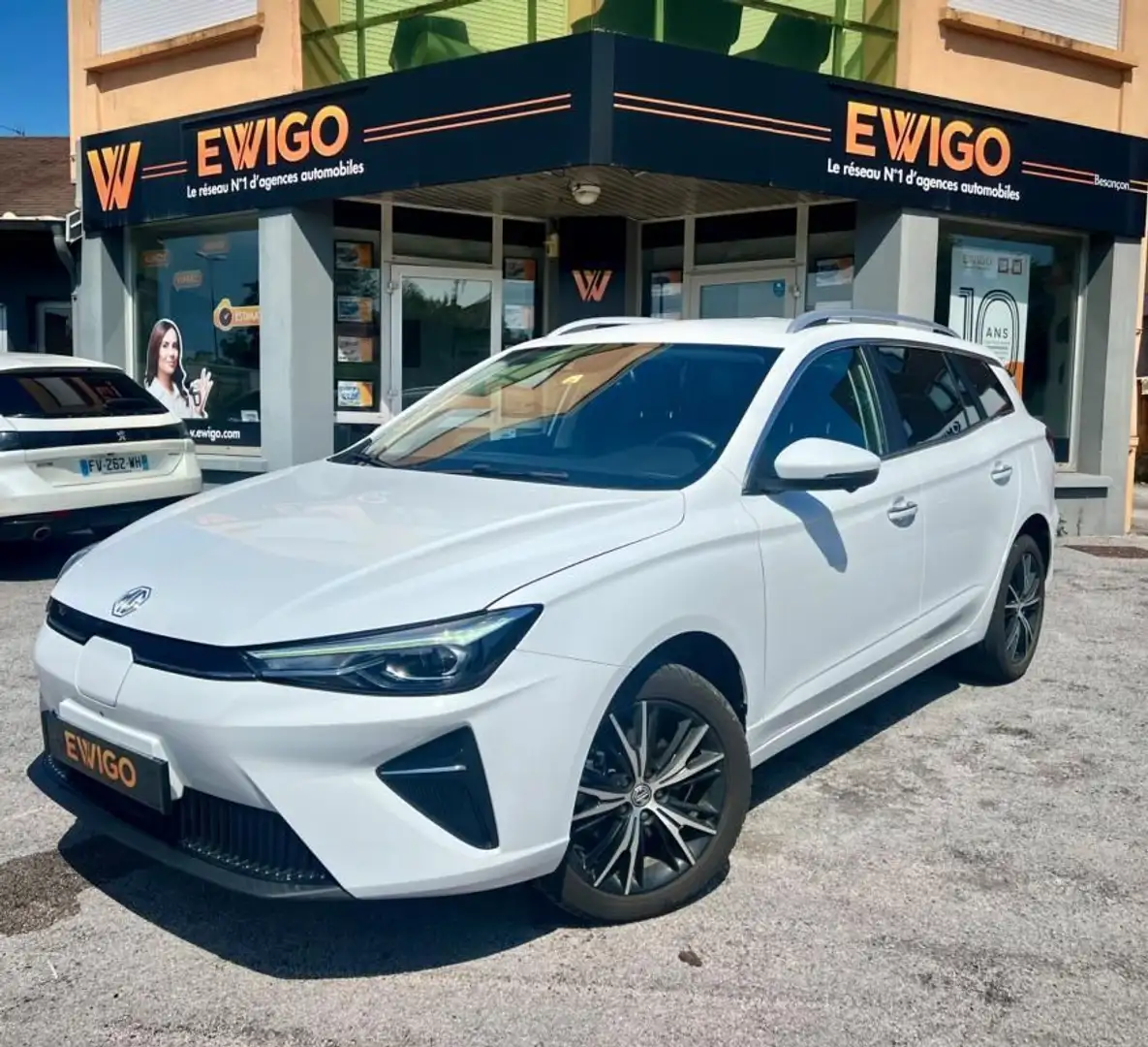 MG MG5 61 kWh LUXURY 115 kW 2WD Autonomie Etendue Blanc - 1