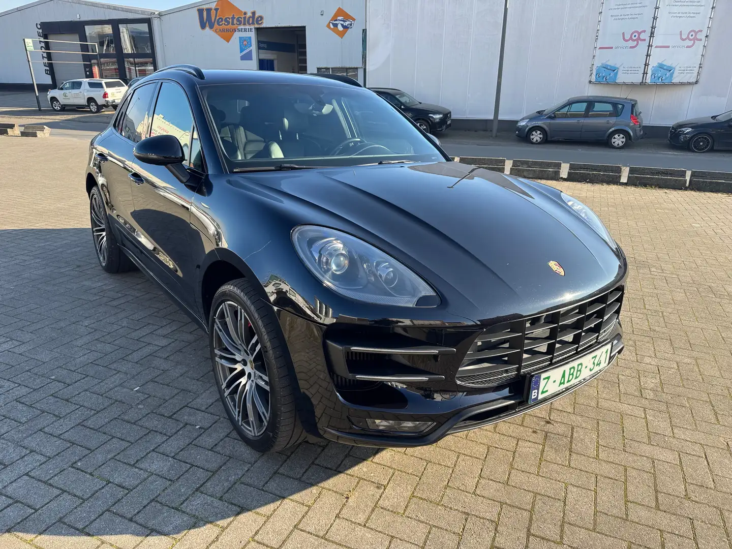 Porsche Macan Macan Turbo PDK TOPSTAAT Noir - 1