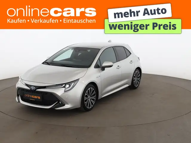 Toyota Corolla 2.0 Club Hybrid Aut LED RADAR R-CAM