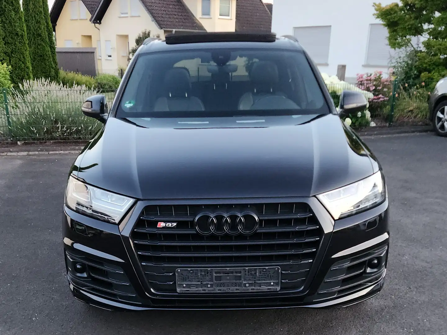 Audi SQ7 4.0 TDI Quattro / Pano/ACC/SHA/Cam/22Zoll/V-Cokpit Schwarz - 1