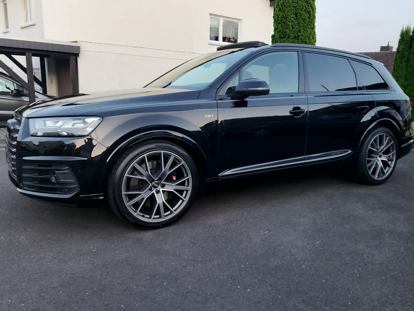 Audi SQ7 4.0 TDI Quattro / Pano/ACC/SHA/Cam/22Zoll/V-Cokpit Schwarz - 2