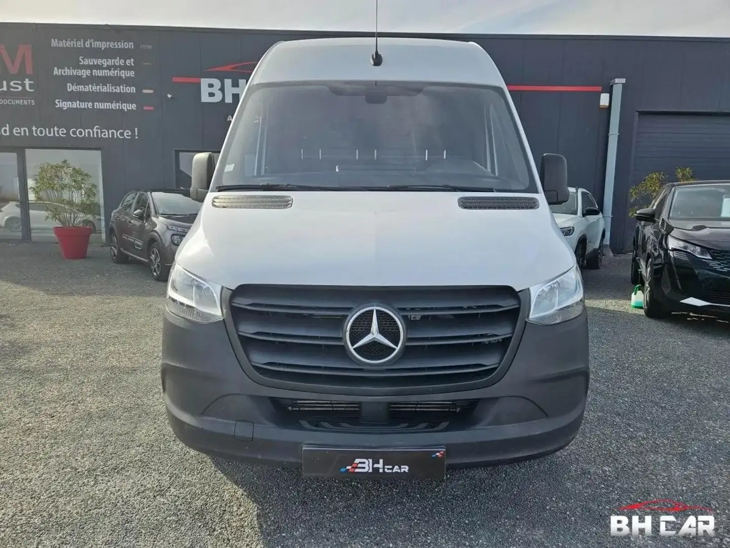 Mercedes-Benz Sprinter Vu FOURGON 2.2 314 CDI 145 3T5 37 FWD 9G-TRONIC BVA L2H2 Weiß - 2