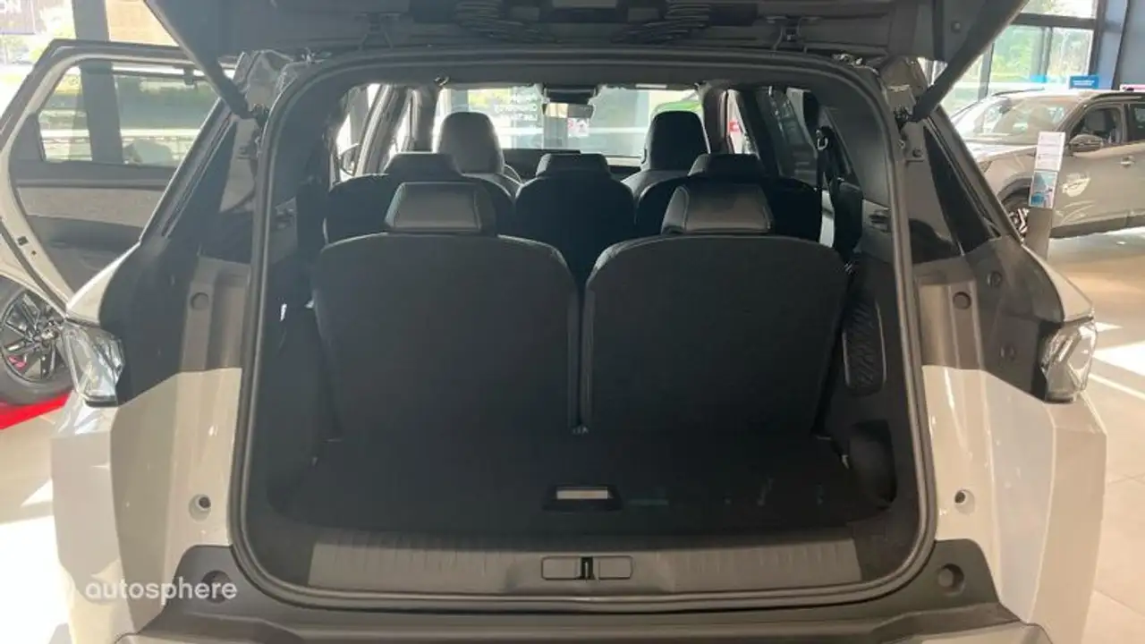 Peugeot 5008 2026 — фото 14