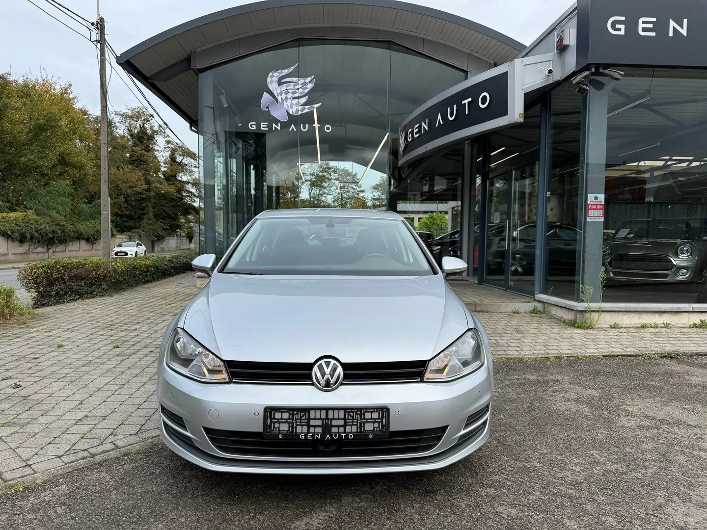 Volkswagen Golf 7 1.2 TSI Highline PDC Av/Ar GPS Cruise Adaptatif Argento - 2