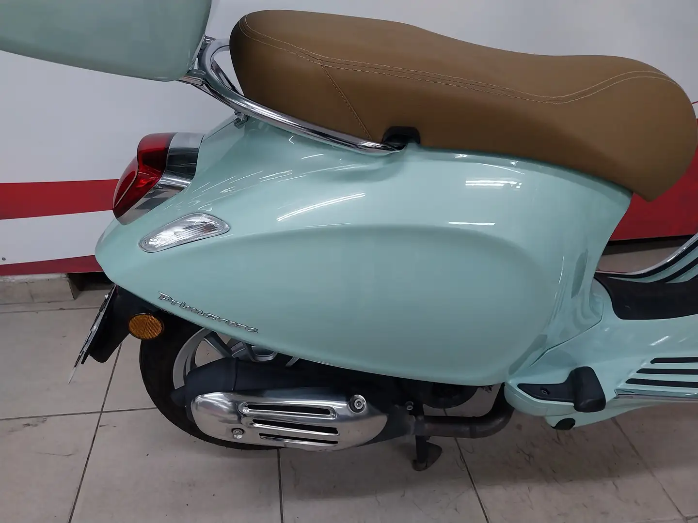 Piaggio Primavera Vert - 2