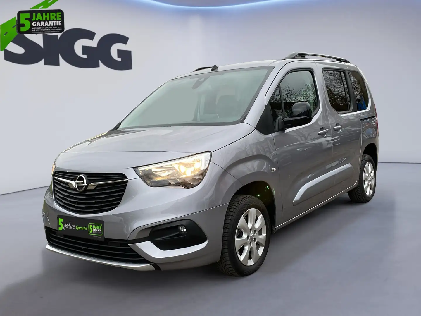 Opel Combo Life E 1.5 D Ultimate Automatik Navi Grijs - 2