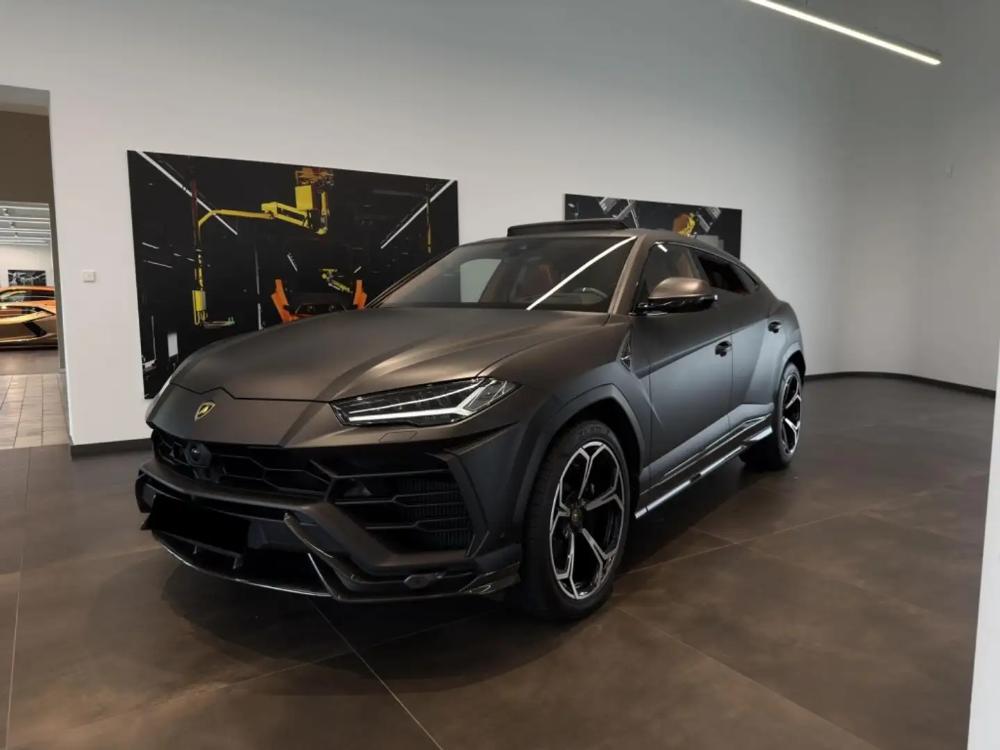 Lamborghini Urus 4.0 V8 Aut. Gris - 1