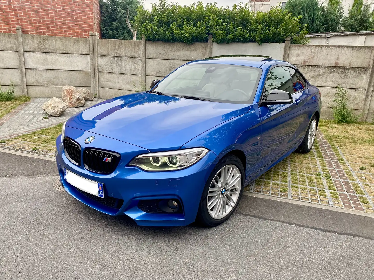 BMW 218 Coupe 218i 136 ch M Sport Bleu - 1