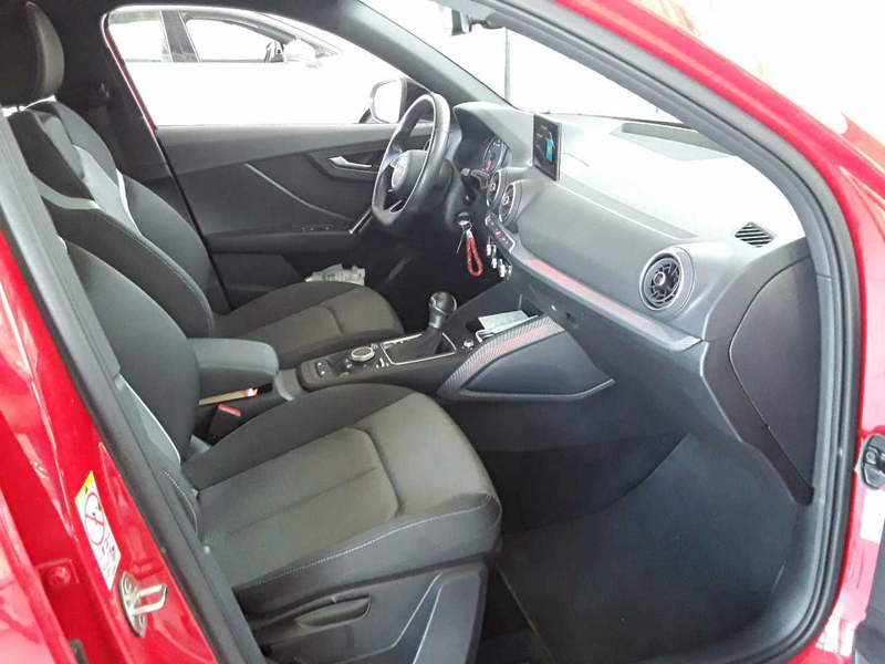 Audi Q2 30 TDI sport LED AHK Shz — photo 3