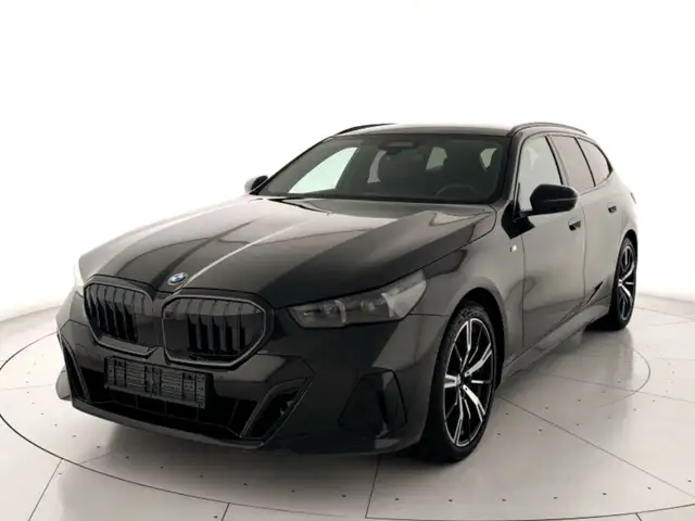 BMW 540 d xDrive Touring M-Sport PRO 303cv -List.105.420 e