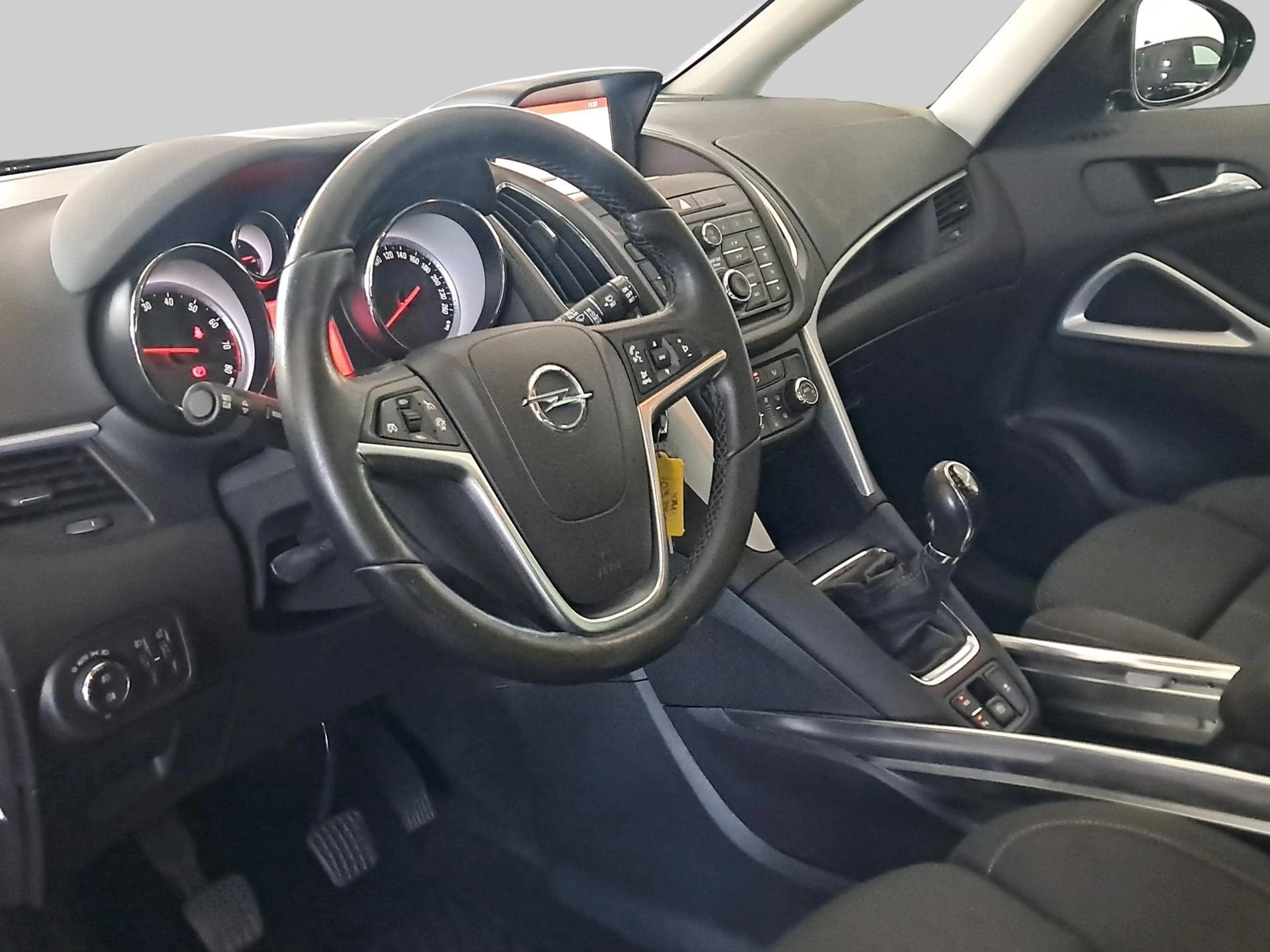 Opel Zafira Tourer 1.4 Business+ 7p. — photo 4