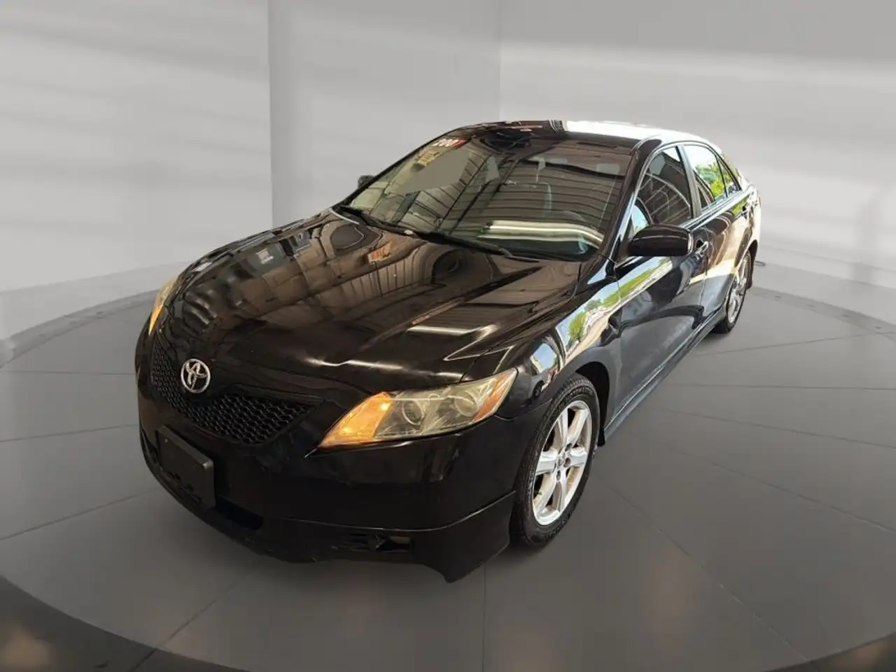 Toyota Camry photo Toyota Camry