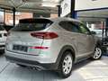 Hyundai TUCSON 1.6 CRDi *GPS * CAMERA * PDC * CARPLAY * Gris - thumbnail 5