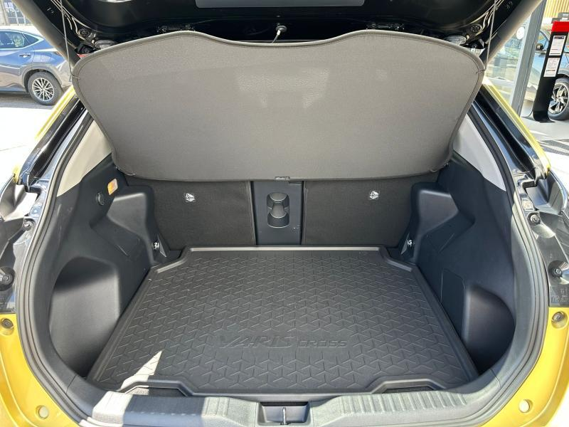 Toyota Yaris Cross Elegant Bi-Tone — photo 8