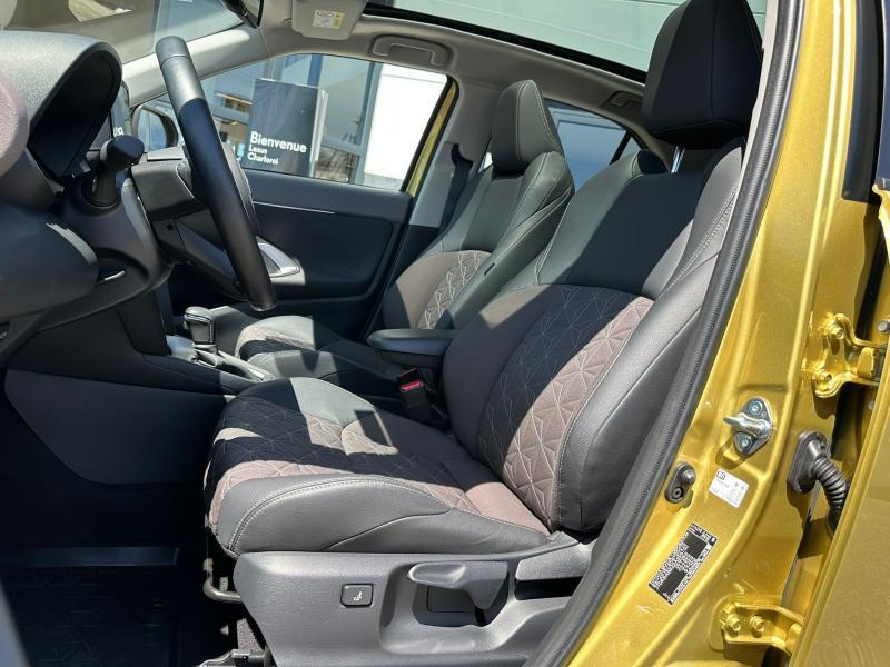 Toyota Yaris Cross Elegant Bi-Tone — photo 12
