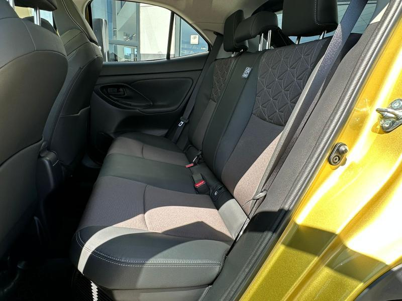 Toyota Yaris Cross Elegant Bi-Tone — photo 11