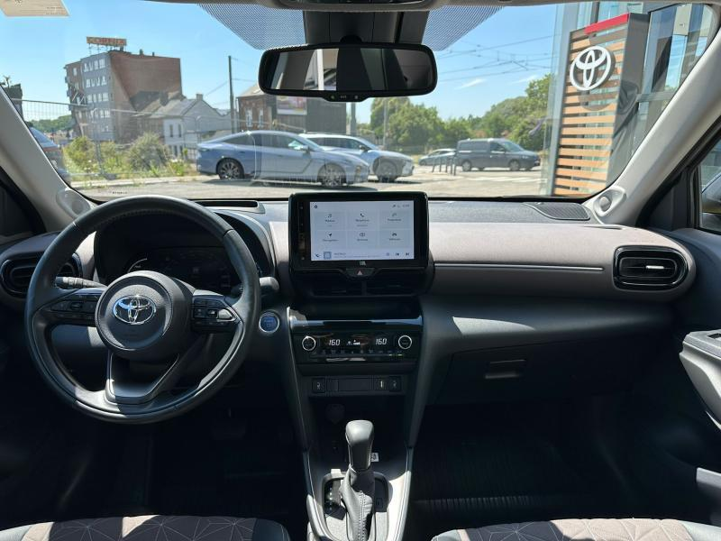 Toyota Yaris Cross Elegant Bi-Tone — photo 15