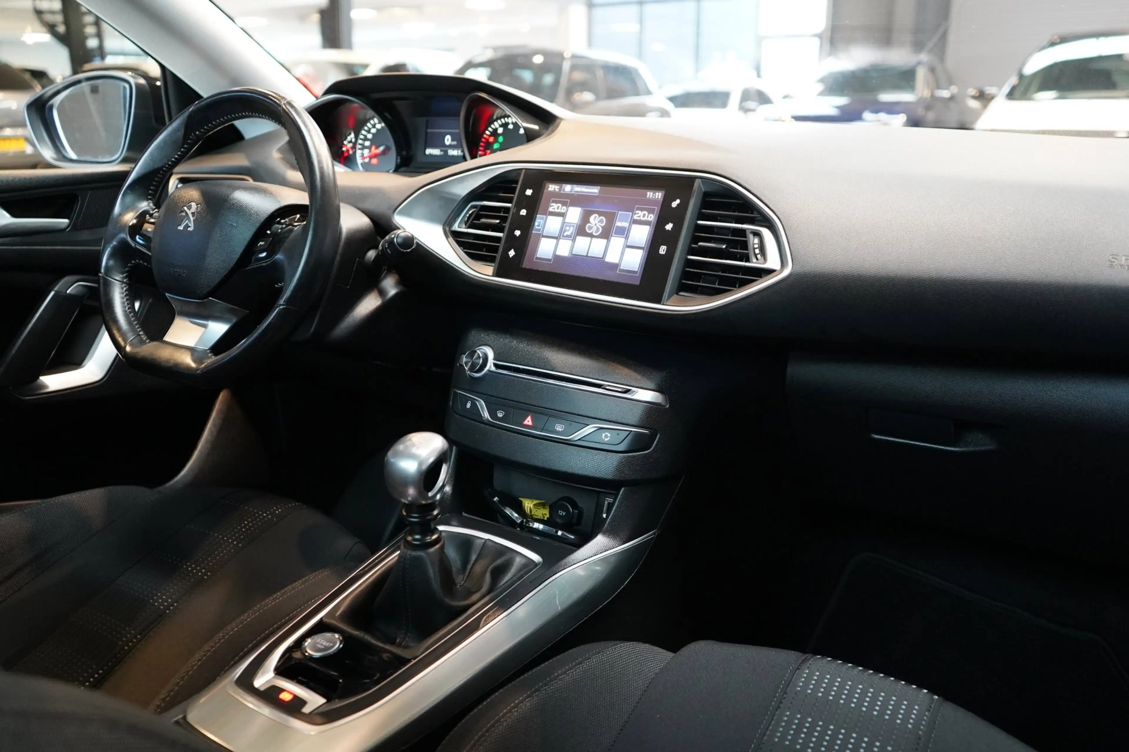 Peugeot 308 1.2 PureTech Allure | SCHUIFDAK | ACHTERUITRIJCA. — photo 16