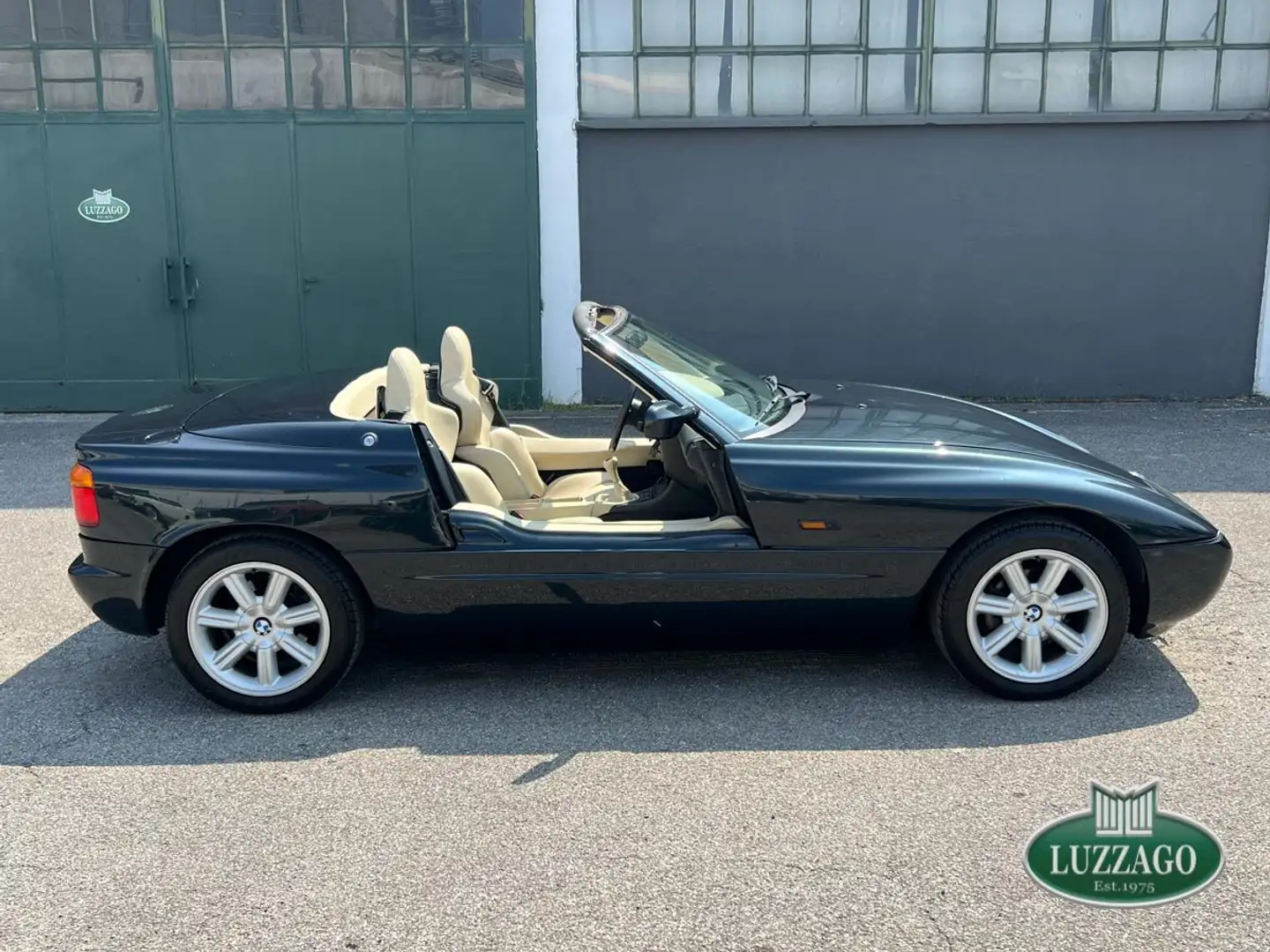 BMW Z1 (1 of 8000) Negro - 2