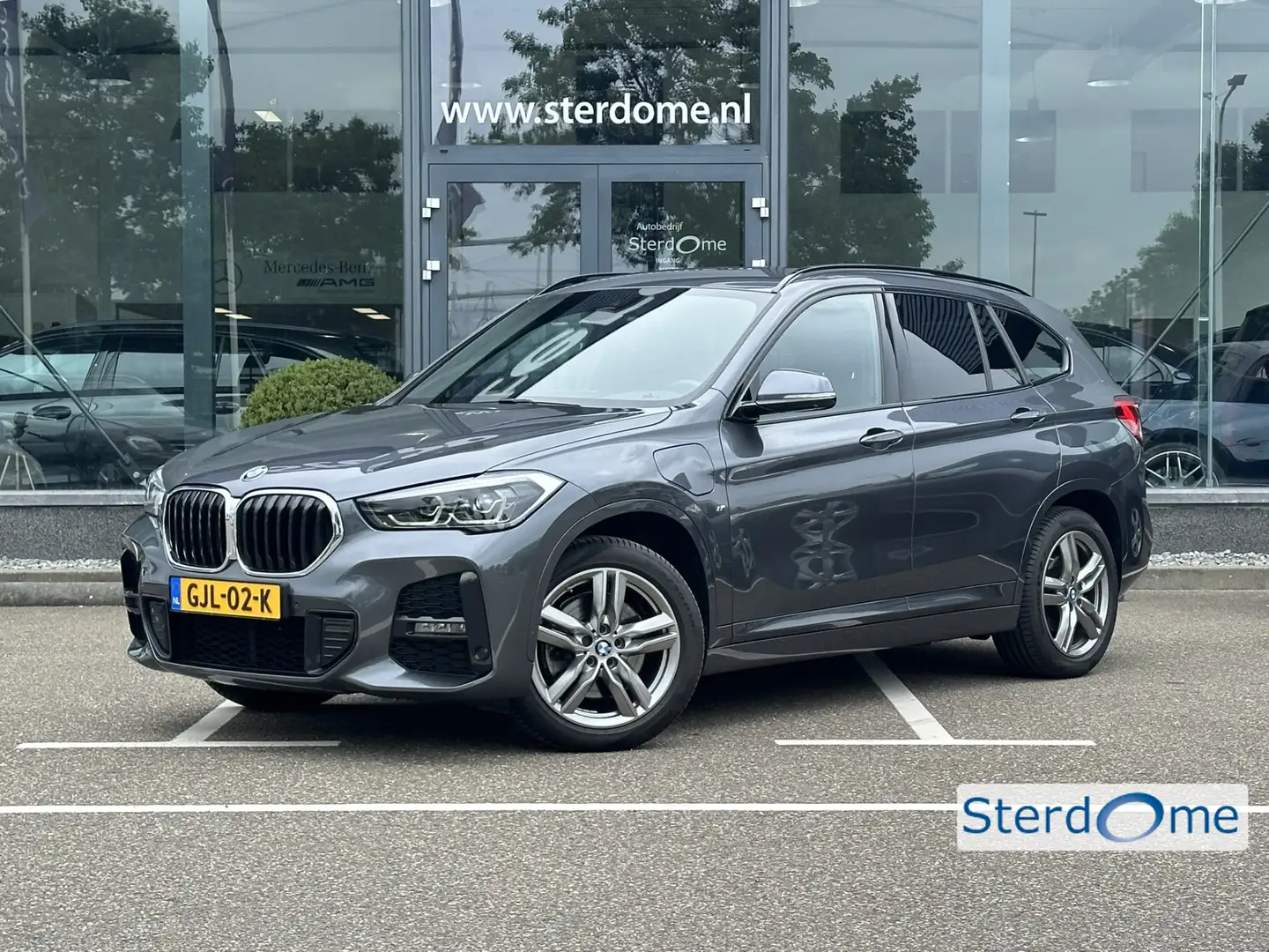 BMW X1 xDrive25e eDrive Edition l Head -up I Cruise contr Grijs - 1
