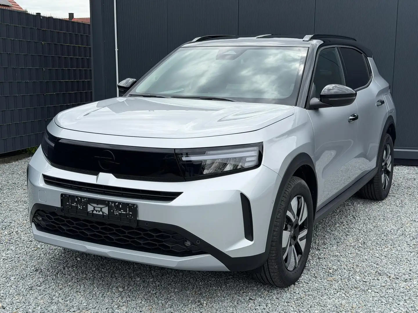 Opel Frontera Ultimate 1.2 81 kW Automatik Winterpaket 81 kW ... Grau - 1