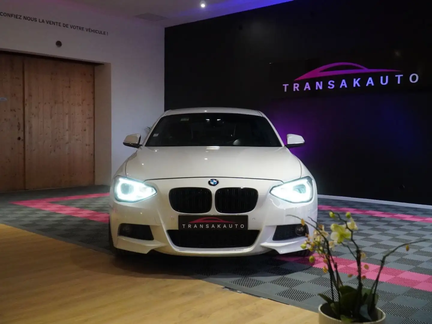 BMW 118 SERIE F21 118d 143 ch M Sport / DISTRIBUTION FAITE Blanc - 2