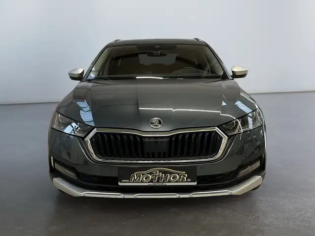 Skoda Octavia view 8