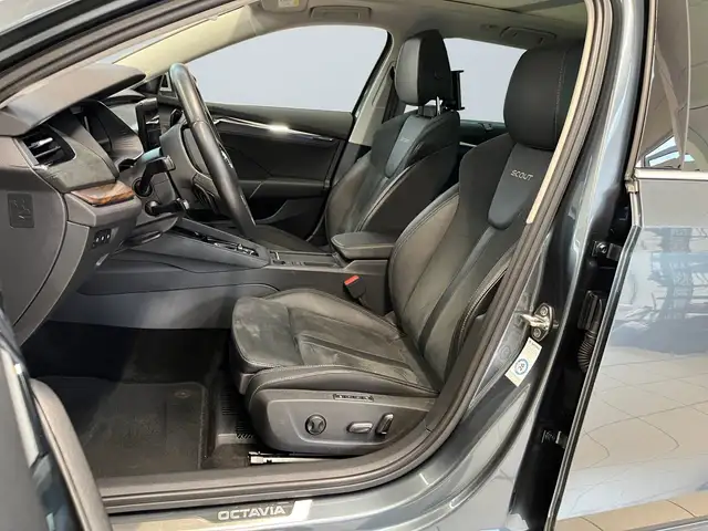 Skoda Octavia view 9
