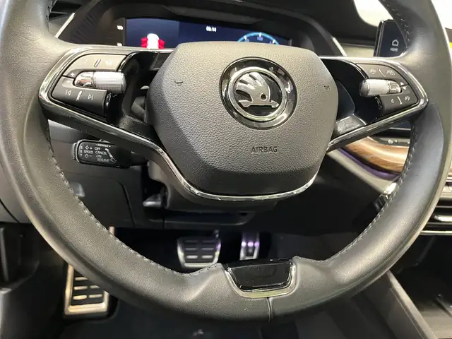 Skoda Octavia view 25