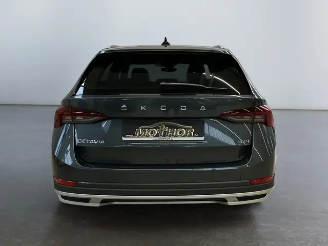 Skoda Octavia view 7