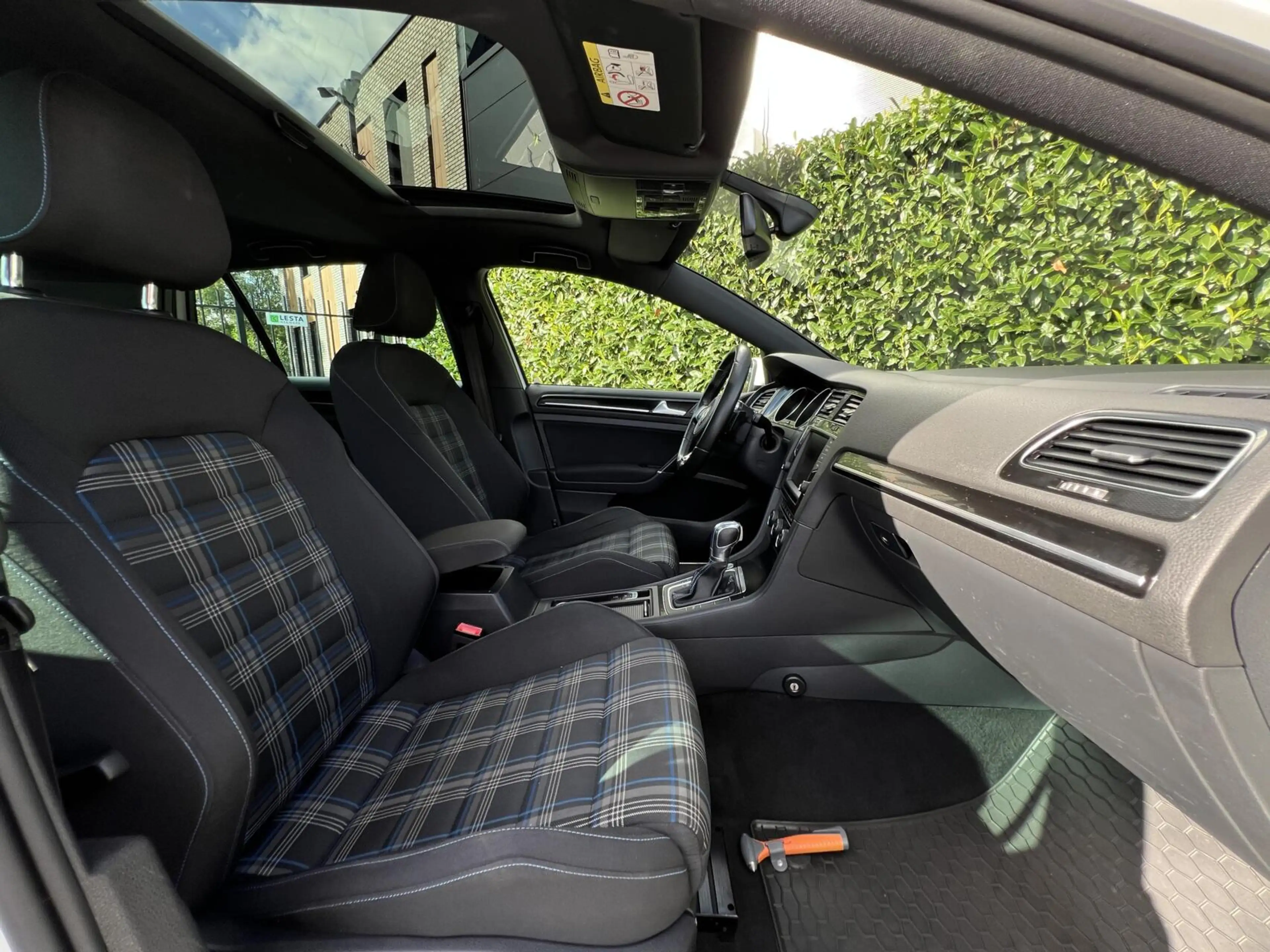 Volkswagen Golf GTE 1.4 TSI NL AUTO, NAP LOGISCH, PANORAMADAK, NAVIGAT — photo 8