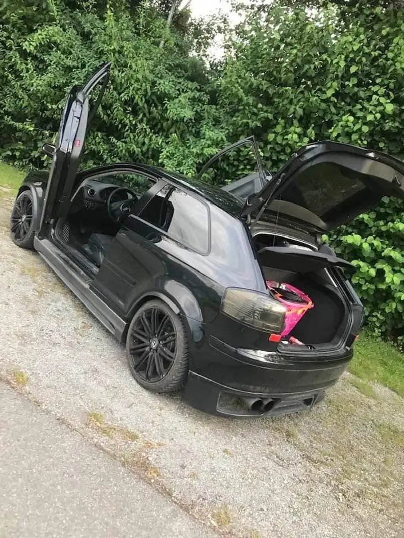 Audi A3 1,9tdi Schwarz - 1