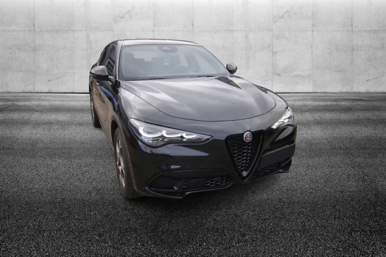 Alfa Romeo Stelvio 2024